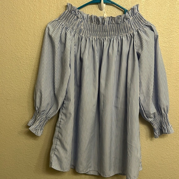 Forever 21 Tops - Forever 21 Women Off Shoulder Blue White Horizontal Striped Top Size Medium